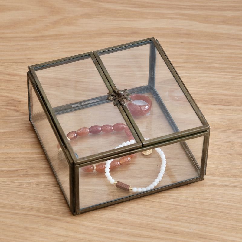 Caja cuadrada L metal y cristal